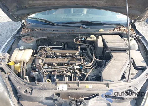 2005 Mazda 3 Hatchback z USA, uszkodzony, nr VIN JM1BK143951255390